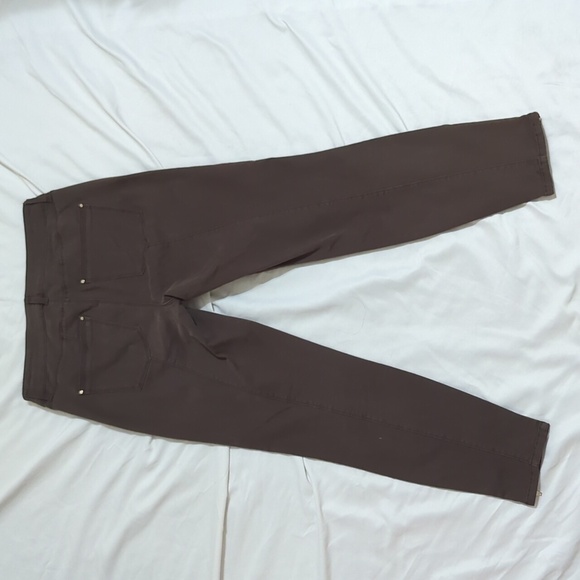 WHBM Mid-Rise Skinny Crop Jeans, Color Army Green Size 4 - Picture 2 of 15